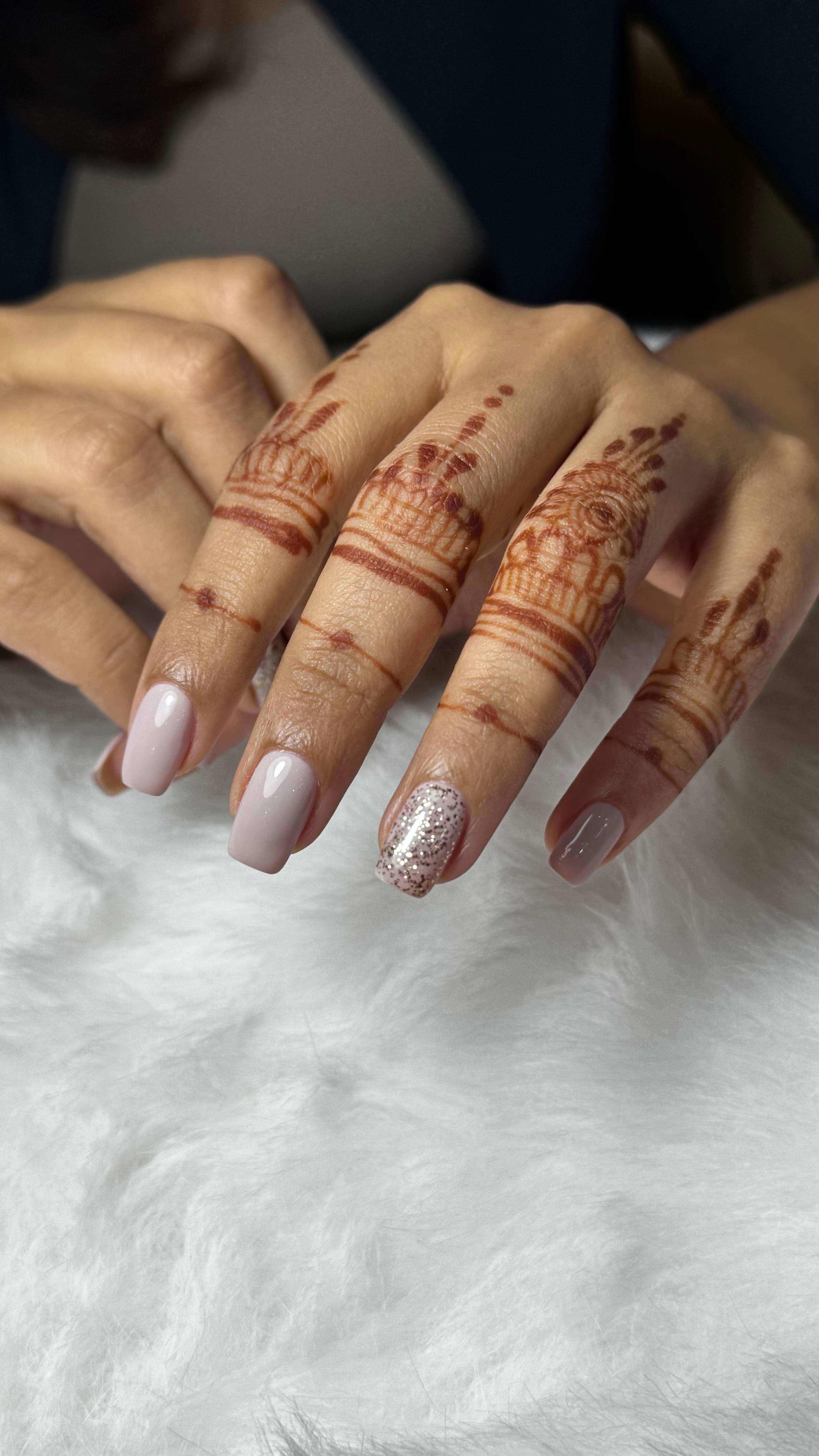 Professional nail care at Nail Moda